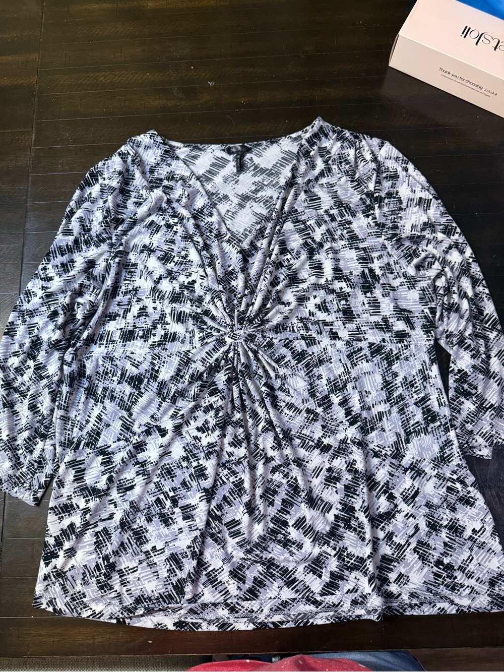 Daisy Fuentes Top Knot-Front V-Neck Top - Black & White